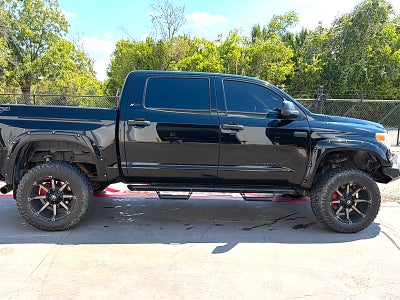 2017 Toyota Tundra SR5