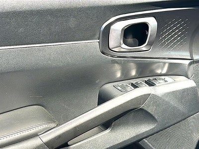 2024 Kia Sorento S FWD
