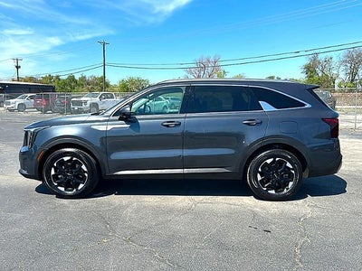 2024 Kia Sorento S FWD
