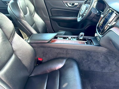2024 Volvo S60 B5 Plus Dark Theme