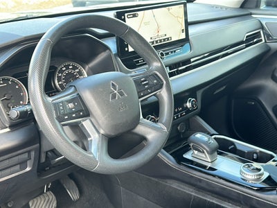 2025 Mitsubishi Outlander ES 2.5 2WD