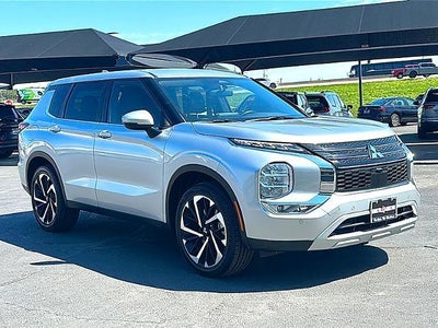 2024 Mitsubishi Outlander SE FWD