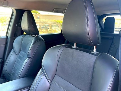 2025 Mitsubishi Outlander SE FWD