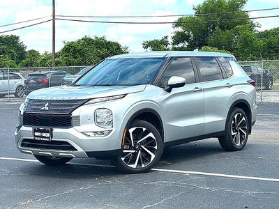 2023 Mitsubishi Outlander SE S-AWC