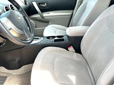 2013 Nissan Rogue FWD 4dr S