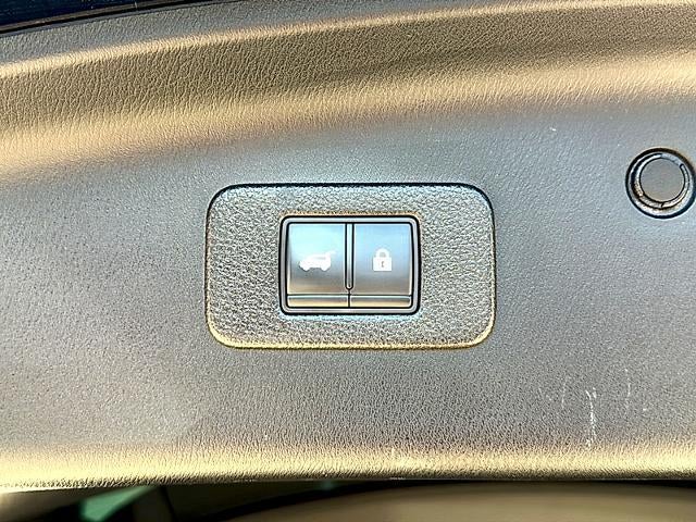 2022 Nissan Armada SL 2WD