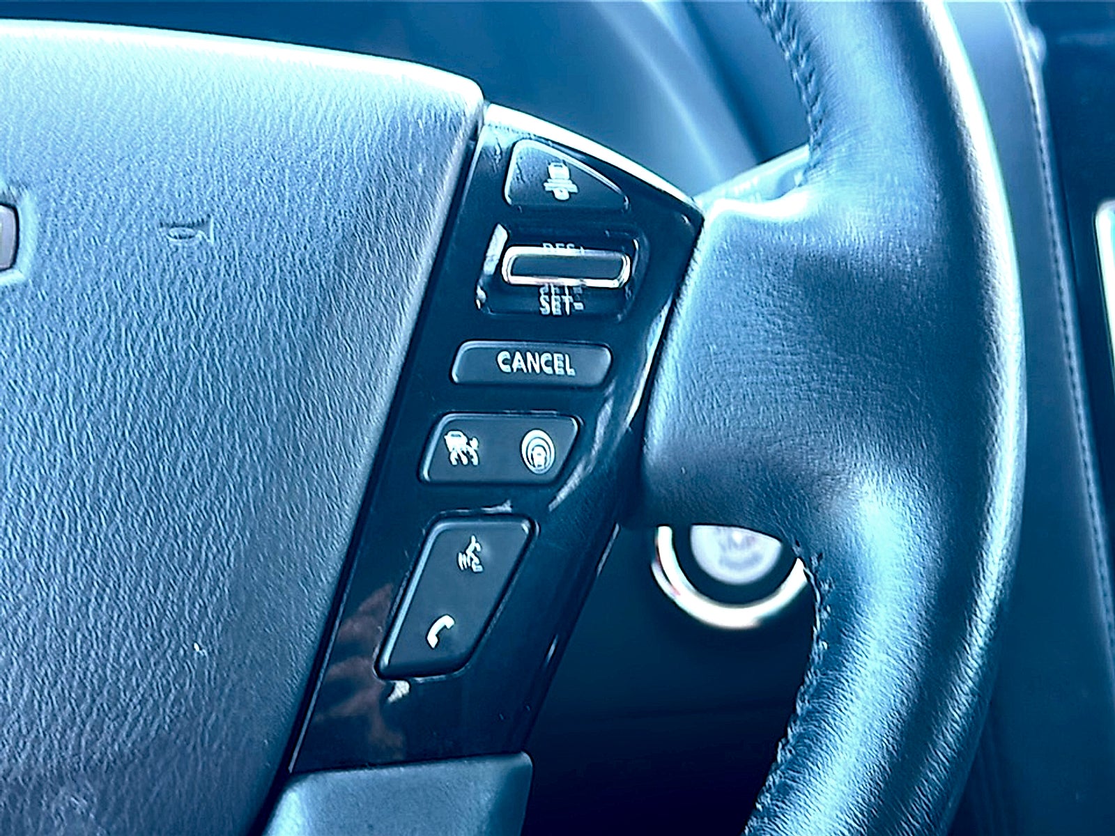 2023 Nissan Armada SL 2WD