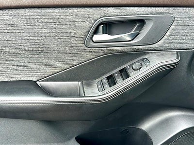 2023 Nissan Rogue FWD SV