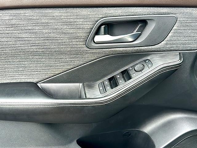 2023 Nissan Rogue FWD SV