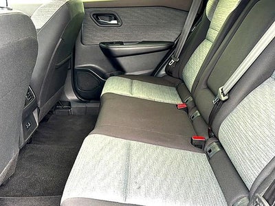 2023 Nissan Rogue FWD SV