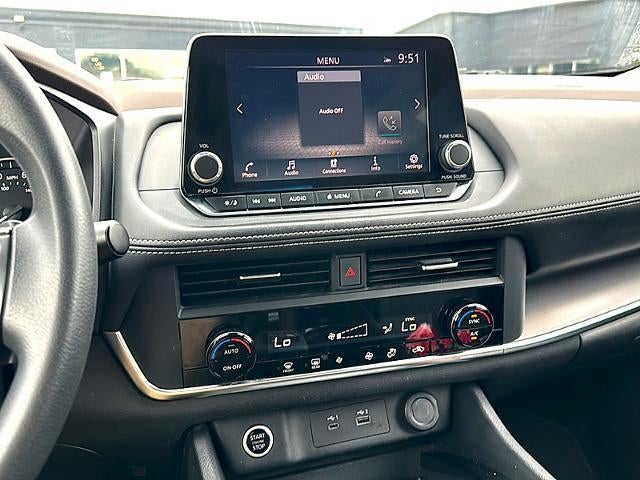 2023 Nissan Rogue FWD SV