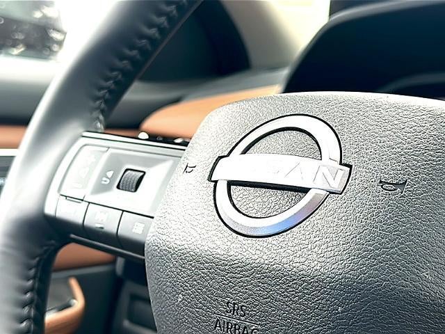 2025 Nissan Rogue FWD Platinum