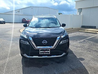 2023 Nissan Rogue AWD Platinum *Ltd Avail*