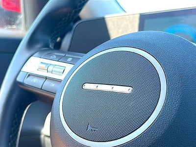2025 Hyundai KONA SEL FWD