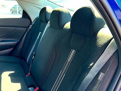 2024 Hyundai ELANTRA SEL IVT