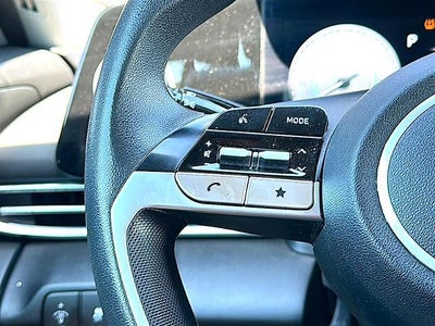 2024 Hyundai ELANTRA SEL IVT