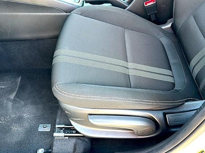 2025 Hyundai VENUE SEL IVT