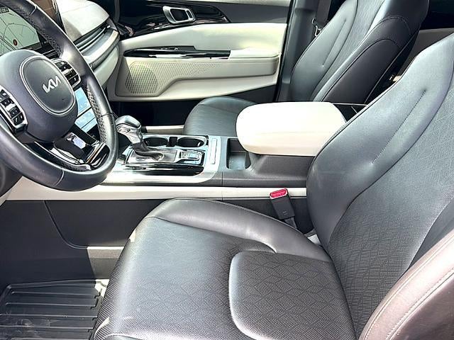 2023 Kia Carnival EX FWD