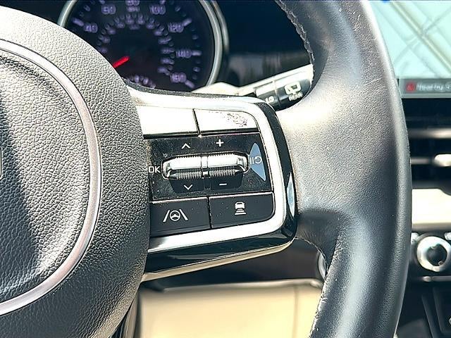 2023 Kia Carnival EX FWD