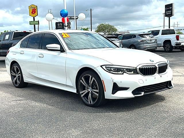 2021 BMW 330i xDrive Sedan