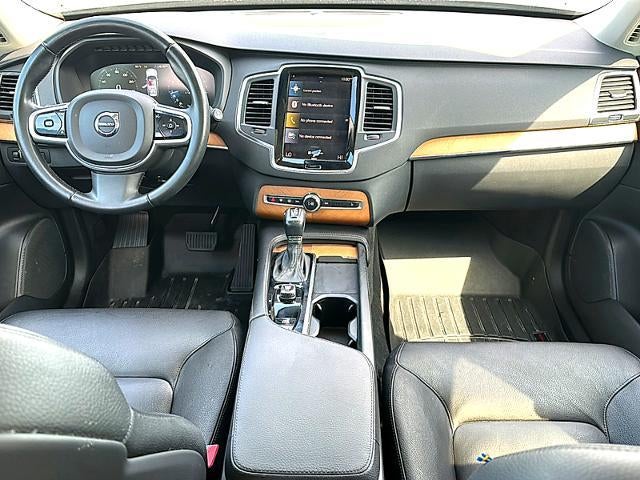 2022 Volvo XC90 T5 FWD Momentum 7P