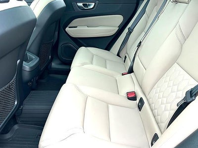 2026 Volvo XC60 B5 AWD Plus