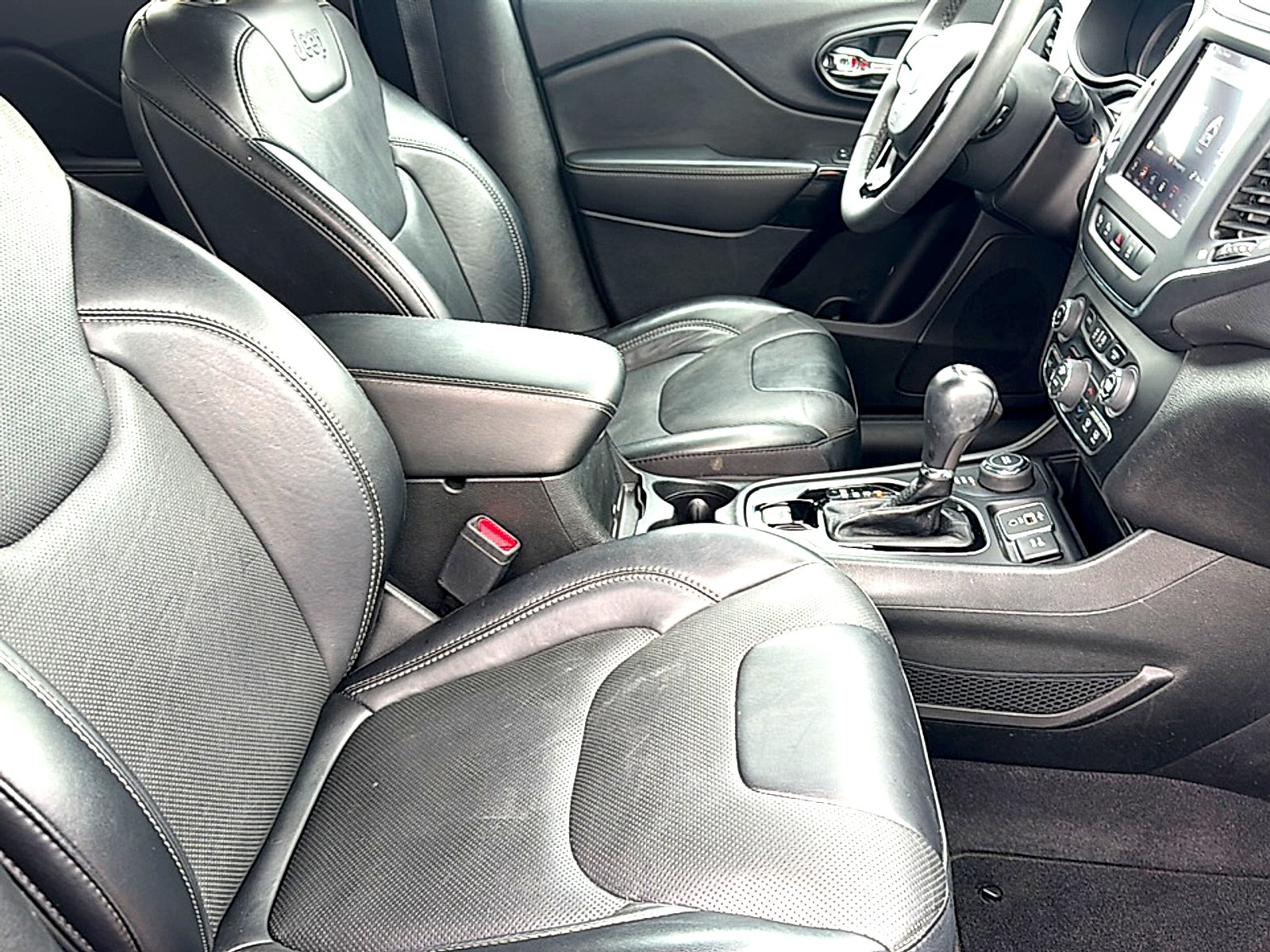 2023 Jeep Cherokee Altitude Lux 4x4