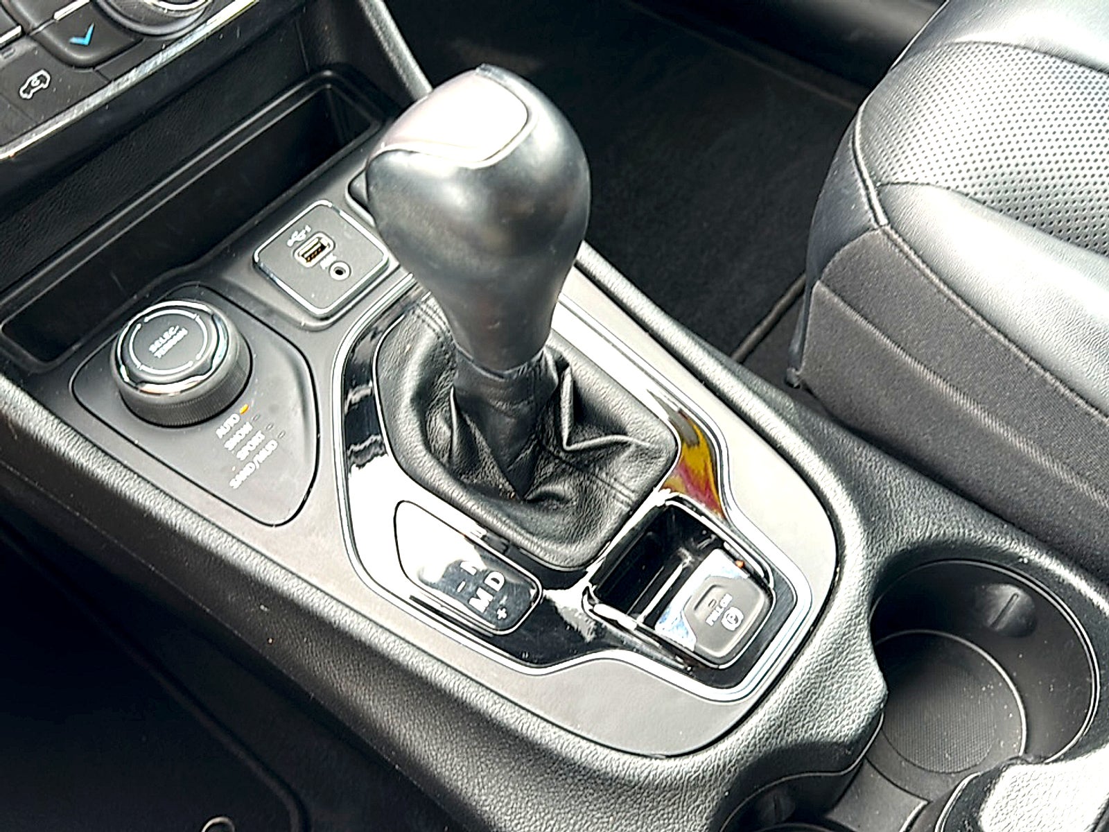 2023 Jeep Cherokee Altitude Lux 4x4