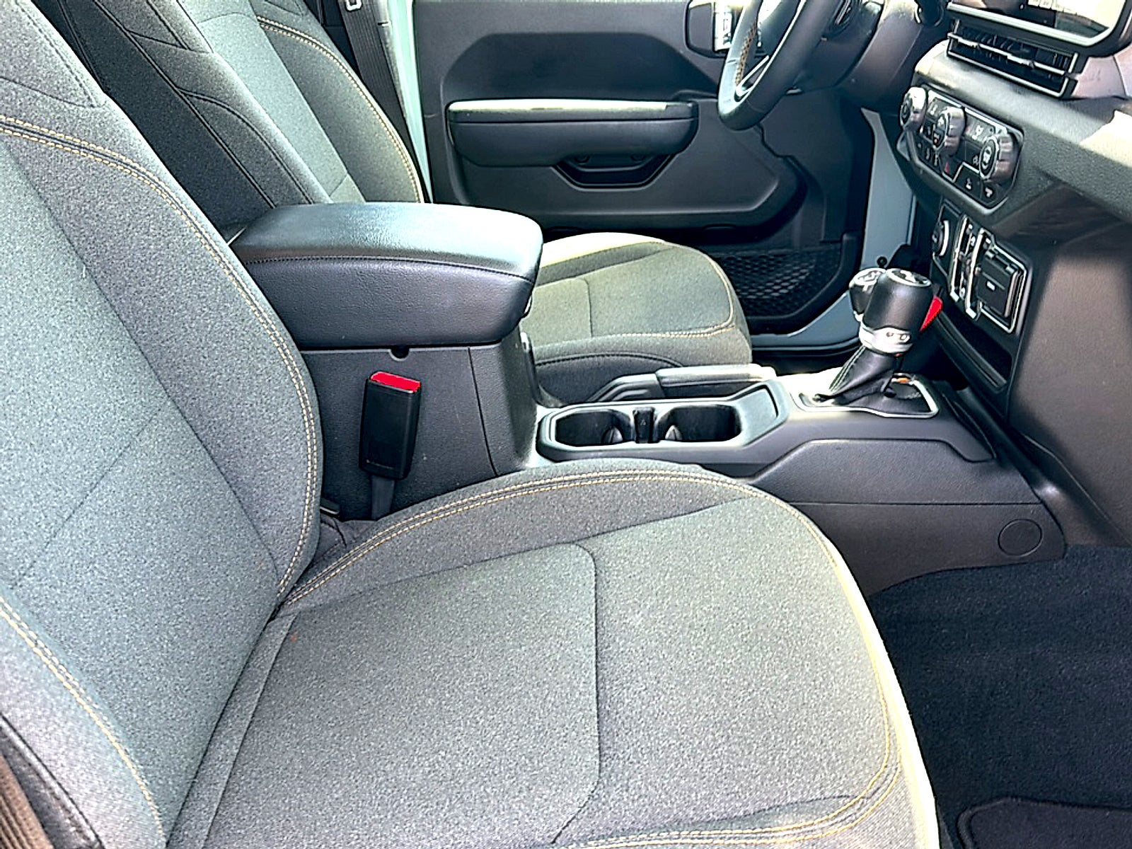 2024 Jeep Wrangler 4-Door Sport S 4x4