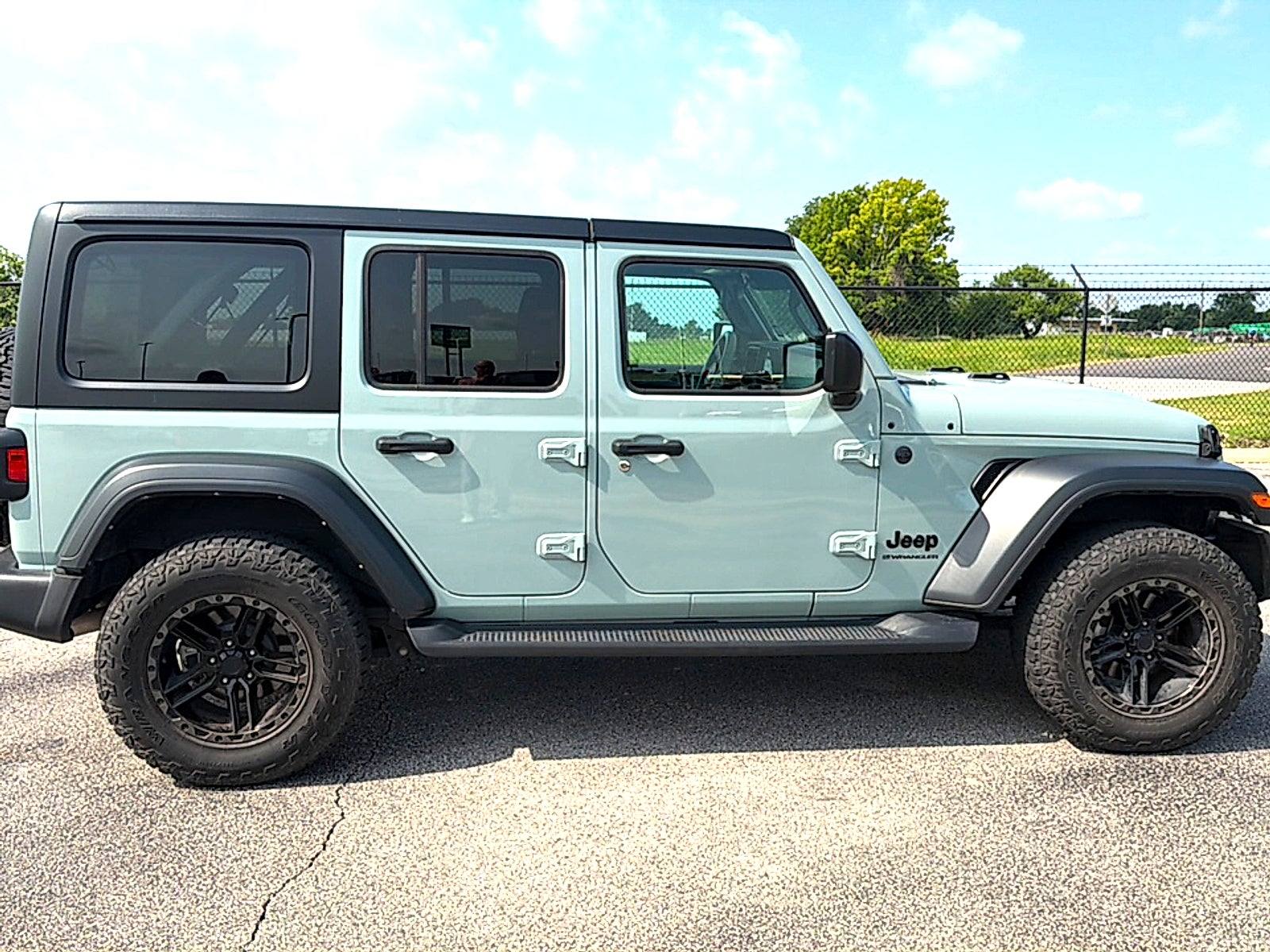 2024 Jeep Wrangler 4-Door Sport S 4x4