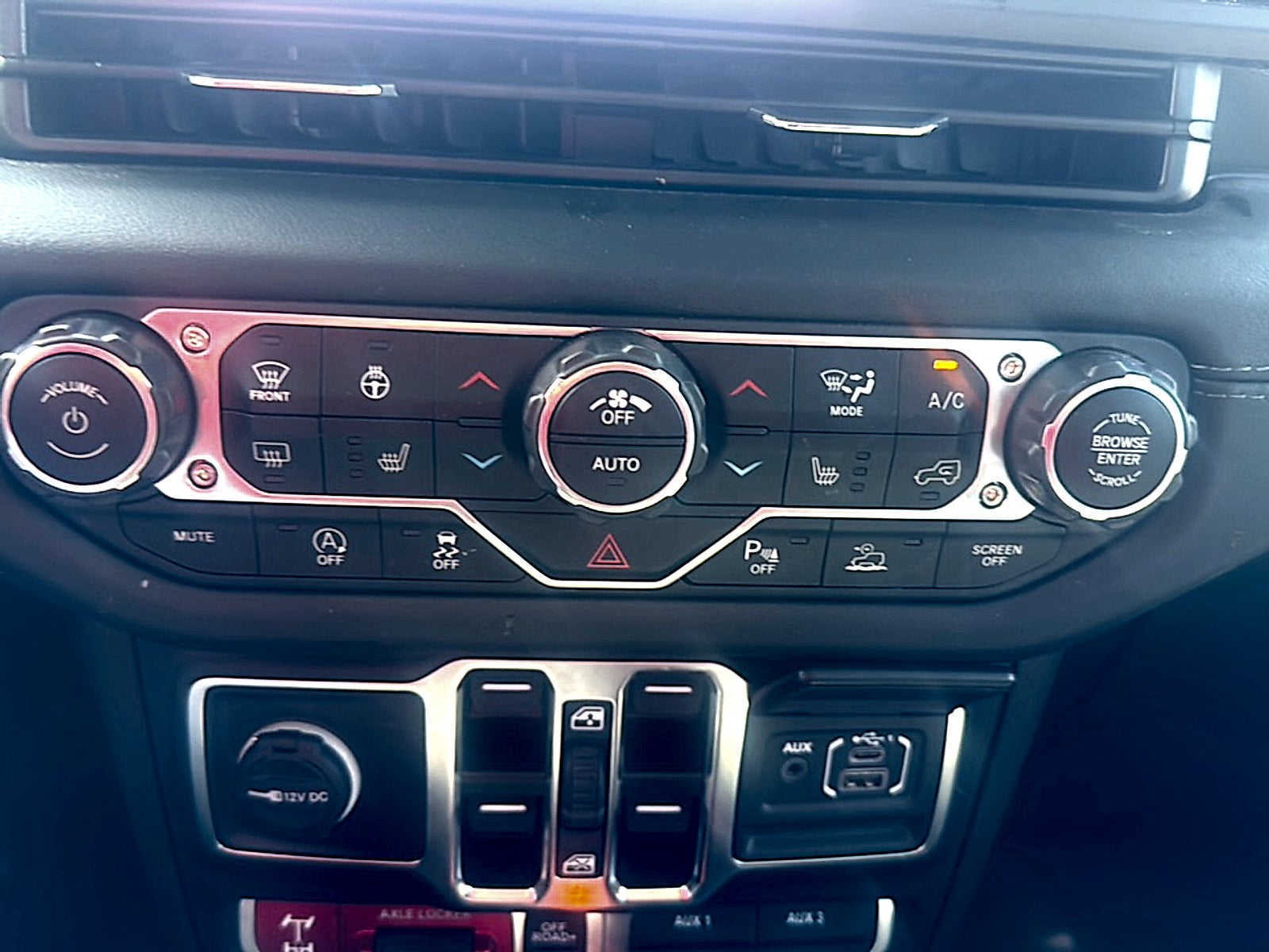 2024 Jeep Gladiator Mojave X