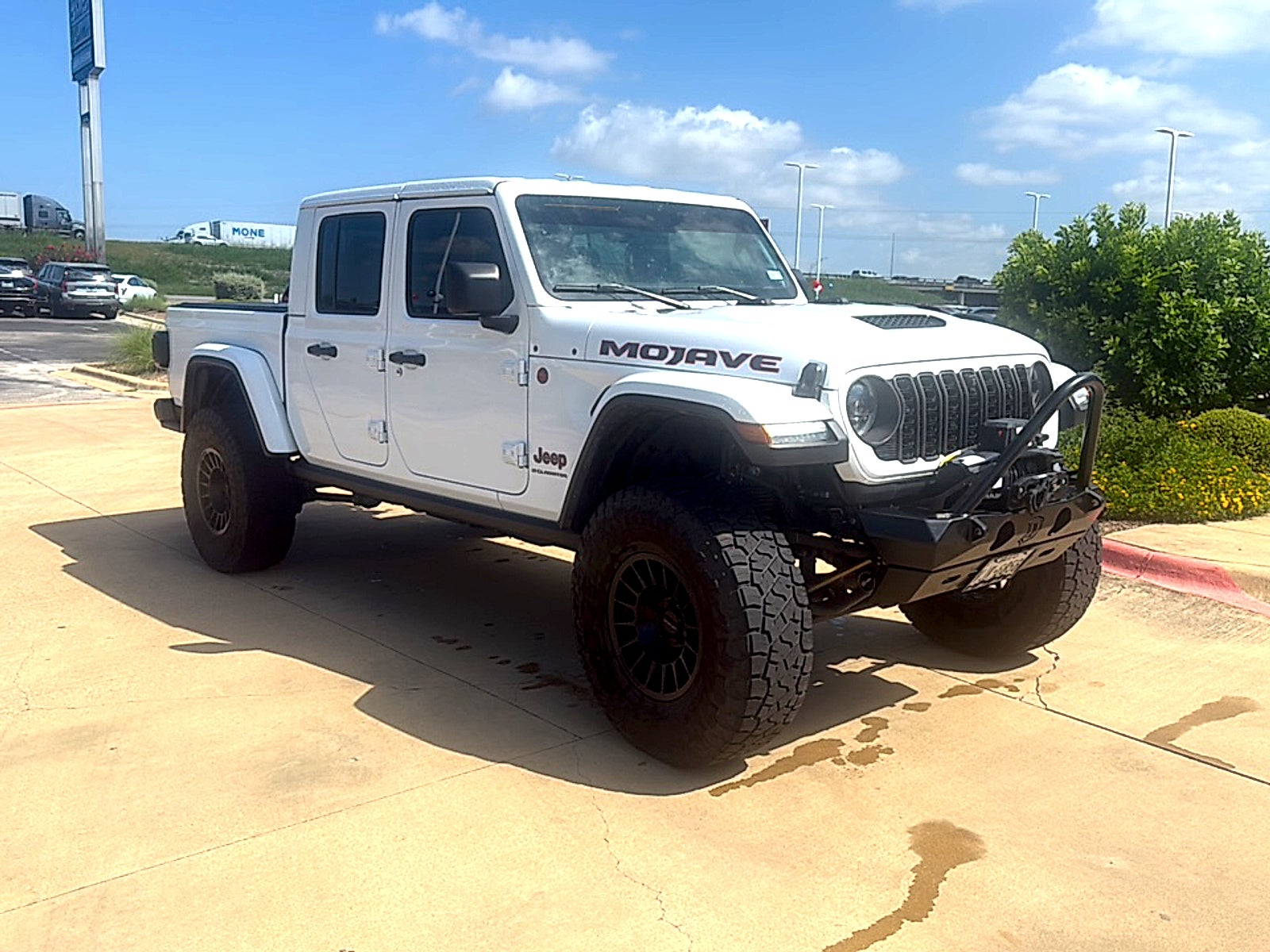 2024 Jeep Gladiator Mojave X