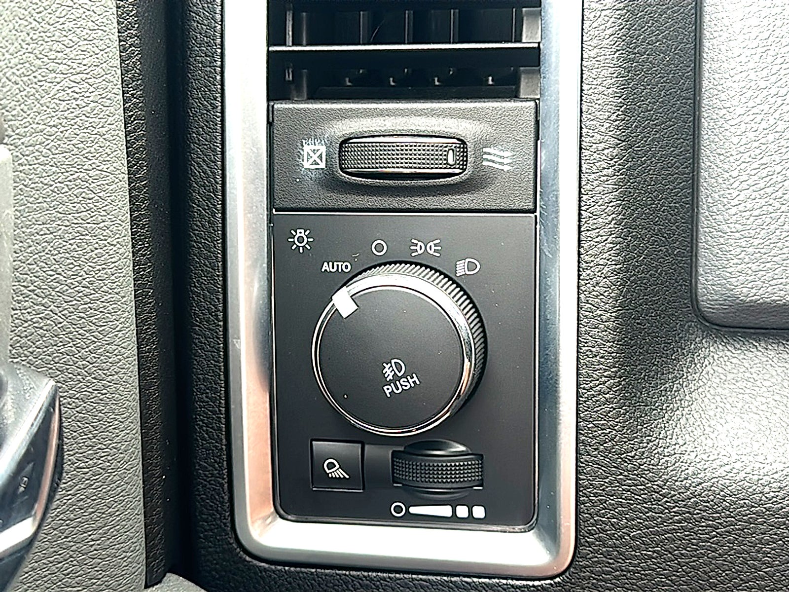 2015 RAM 1500 Lone Star