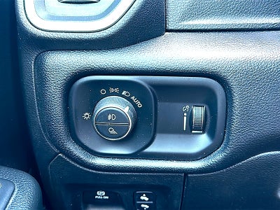 2020 RAM 1500 Lone Star Crew Cab 4x2 5'7" Box