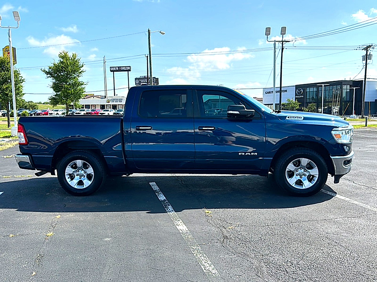 2020 RAM 1500 Lone Star Crew Cab 4x2 5'7" Box