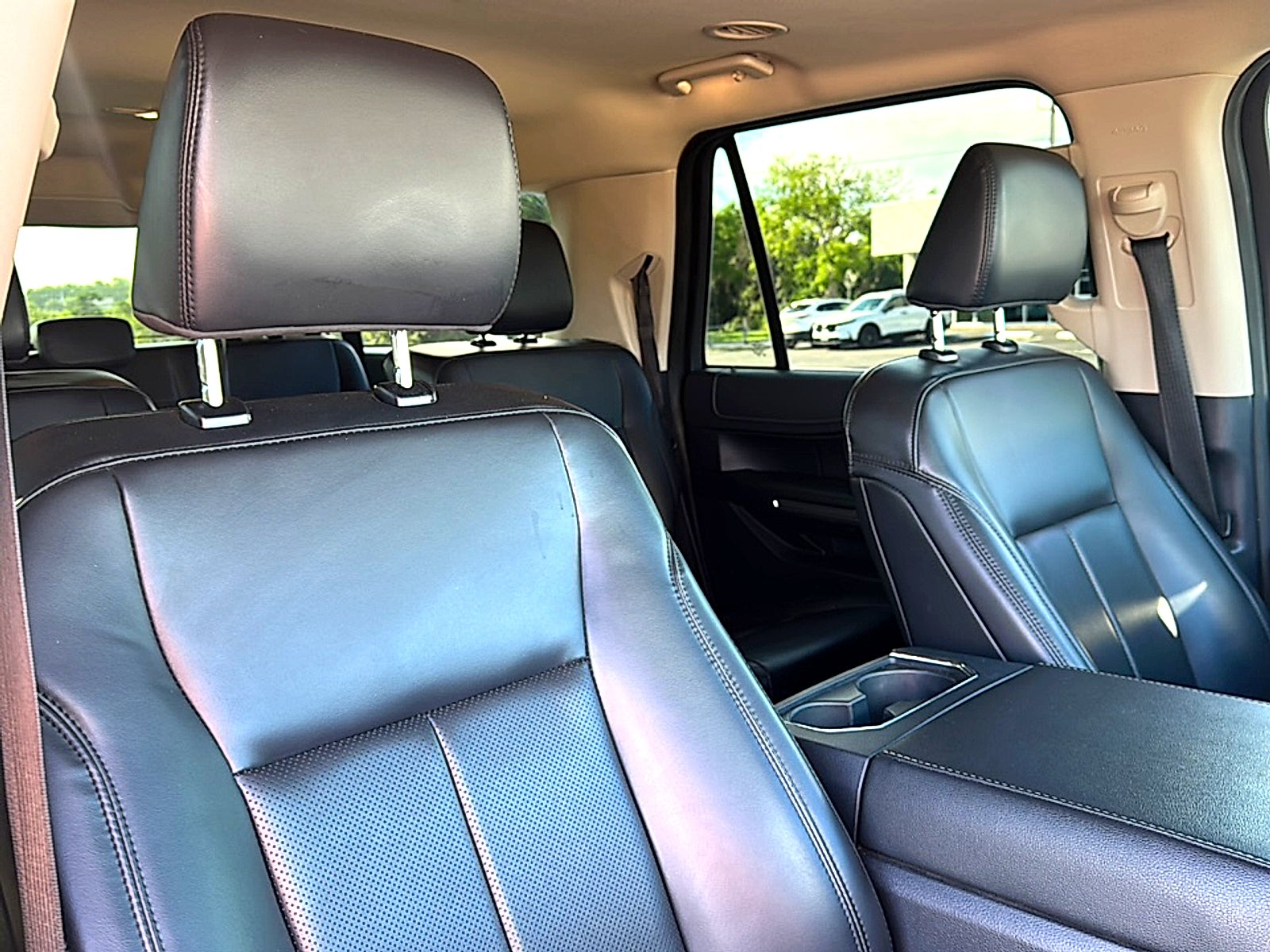 2022 Ford Expedition XLT MAX