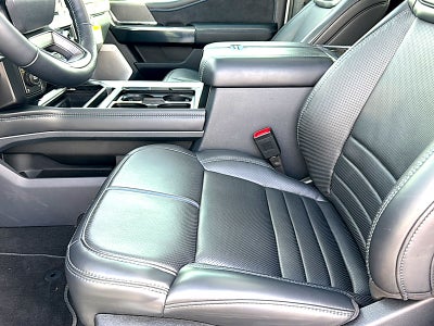 2025 Ford F-250 Platinum