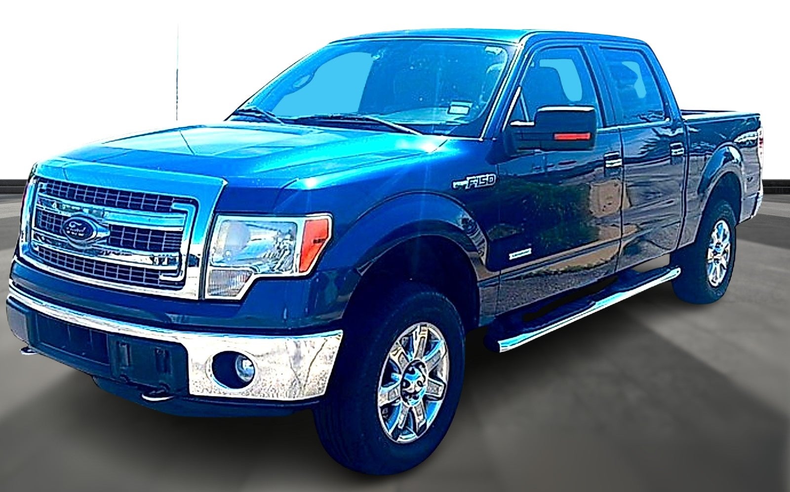 2014 Ford F-150 XLT 4x4 SuperCrew 145-in's photo