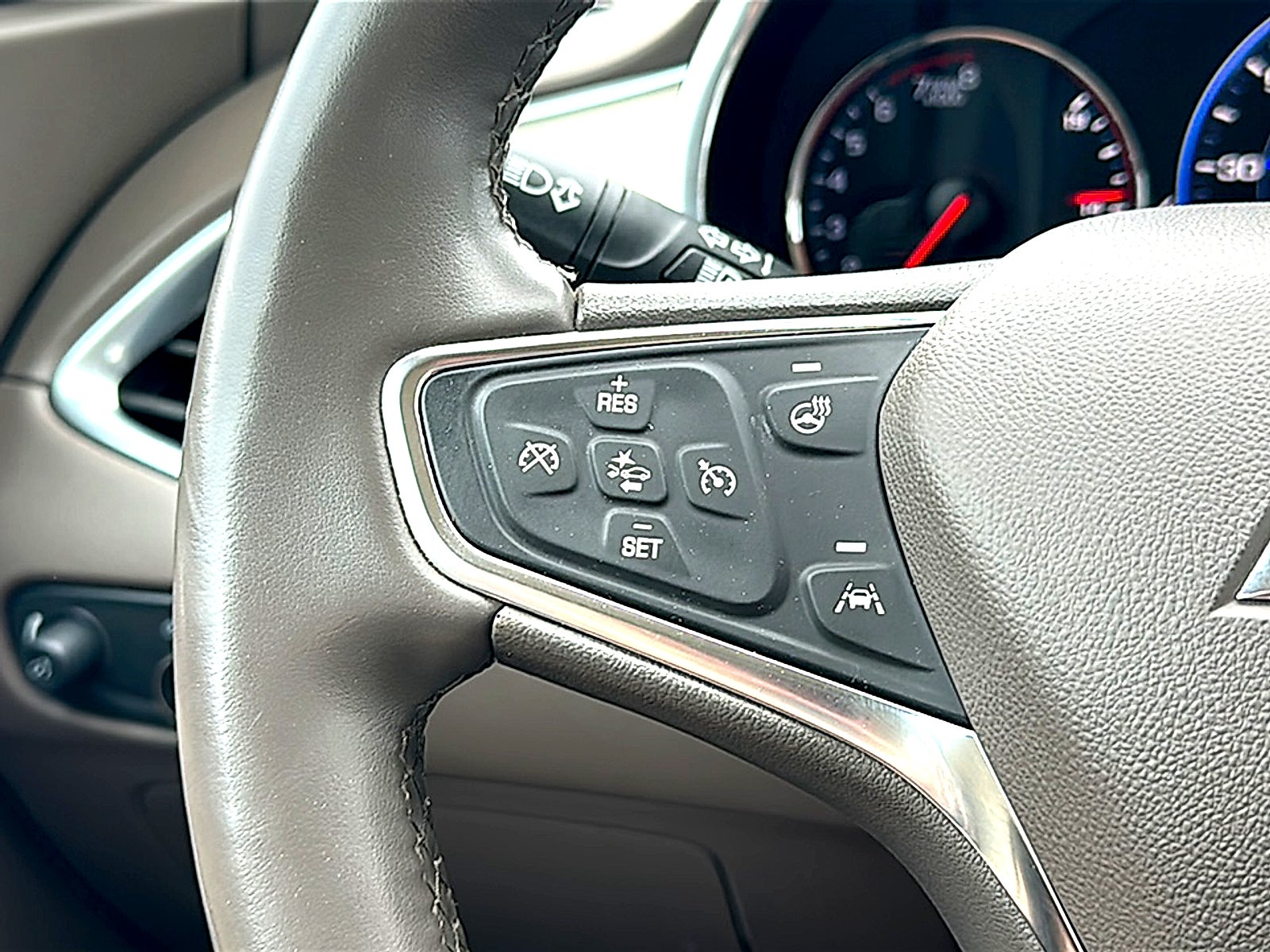 2024 Chevrolet Malibu 2LT