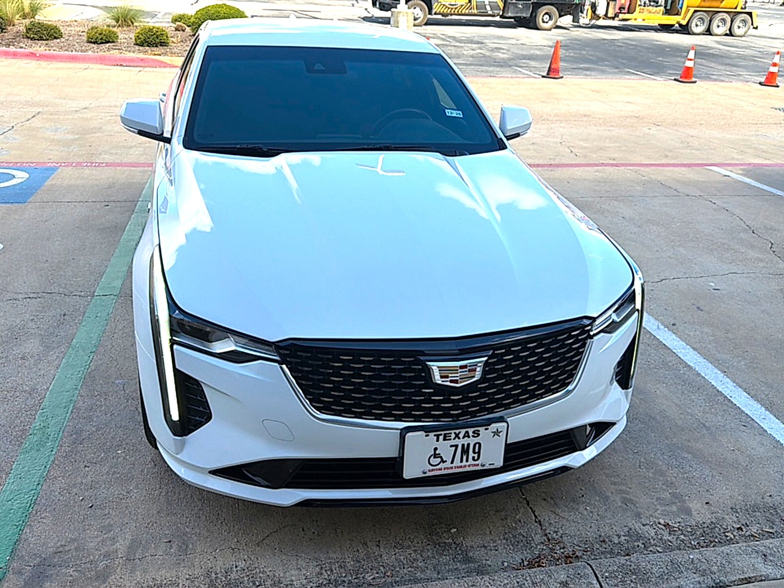 2024 Cadillac CT4 Luxury