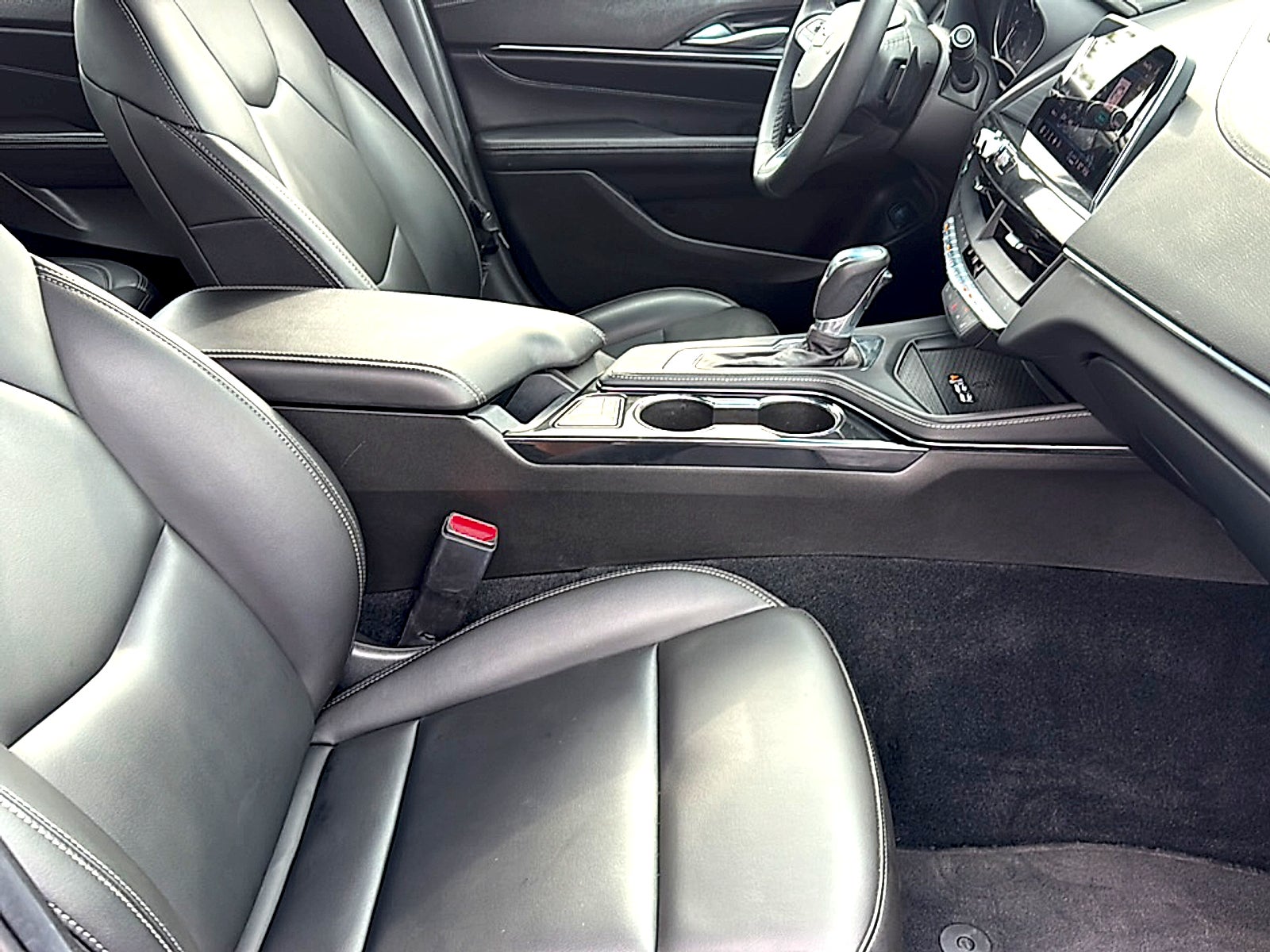 2024 Cadillac CT4 Luxury
