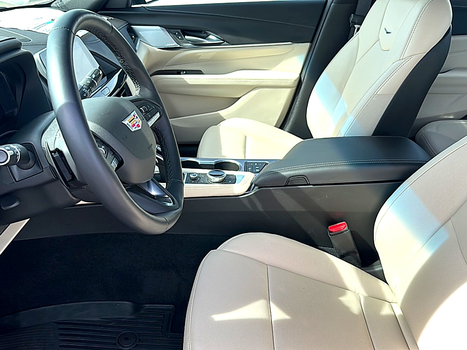 2025 Cadillac CT4 Premium Luxury