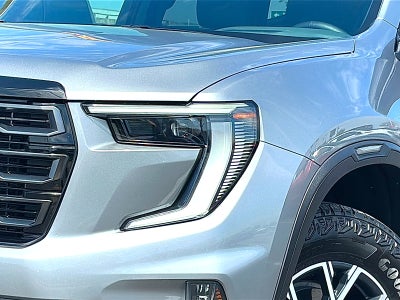 2025 GMC Acadia AT4