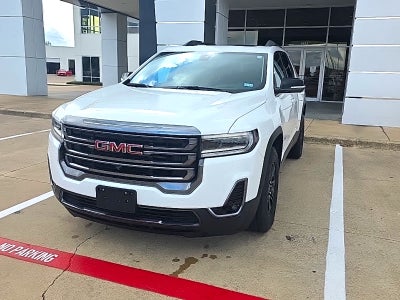 2023 GMC Acadia AT4