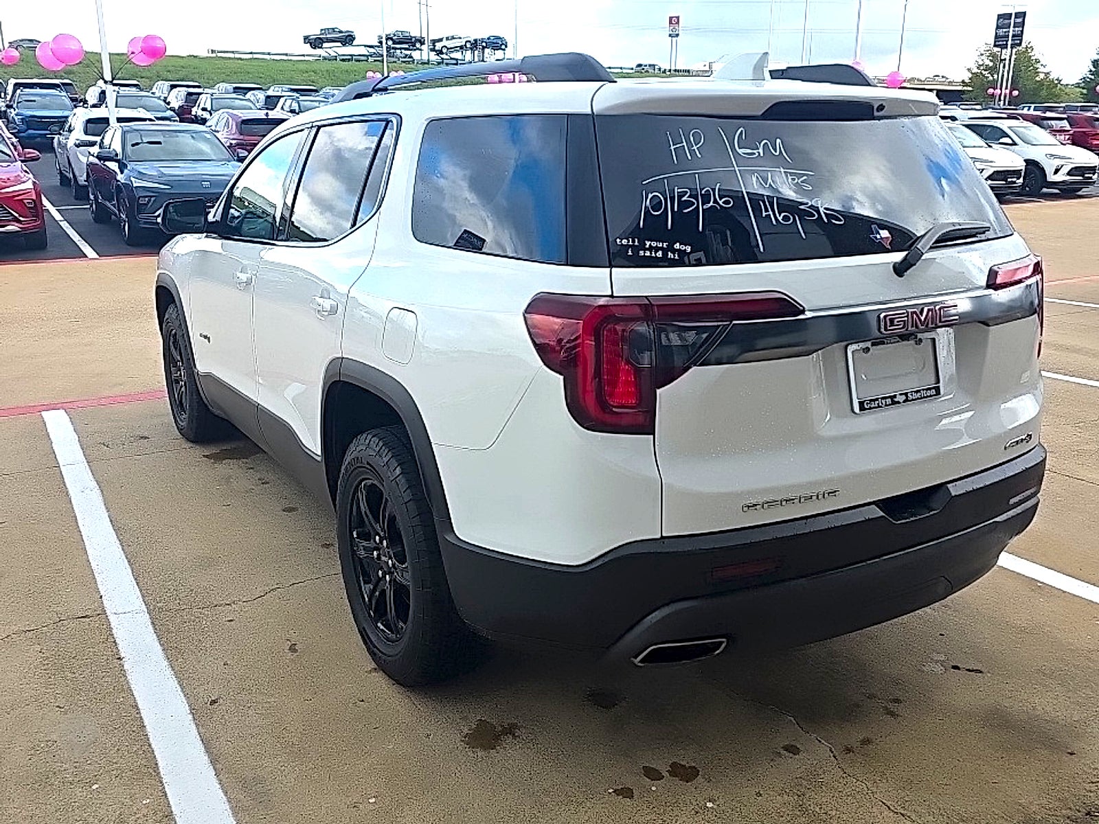 2023 GMC Acadia AT4