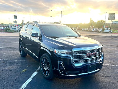 2023 GMC Acadia Denali