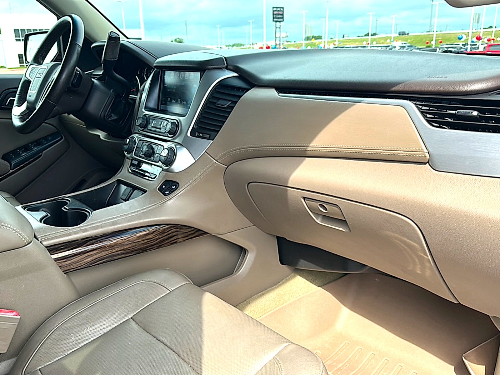 2017 GMC Yukon SLT