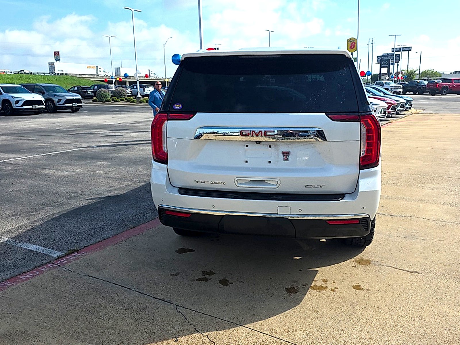 2021 GMC Yukon SLT