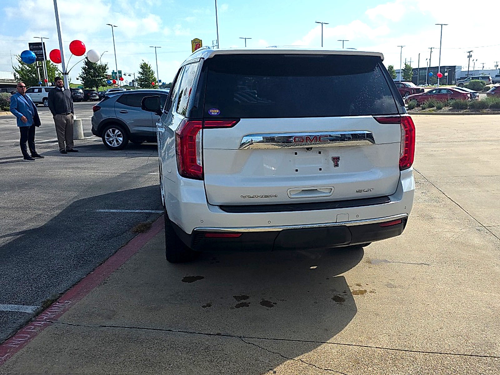 2021 GMC Yukon SLT