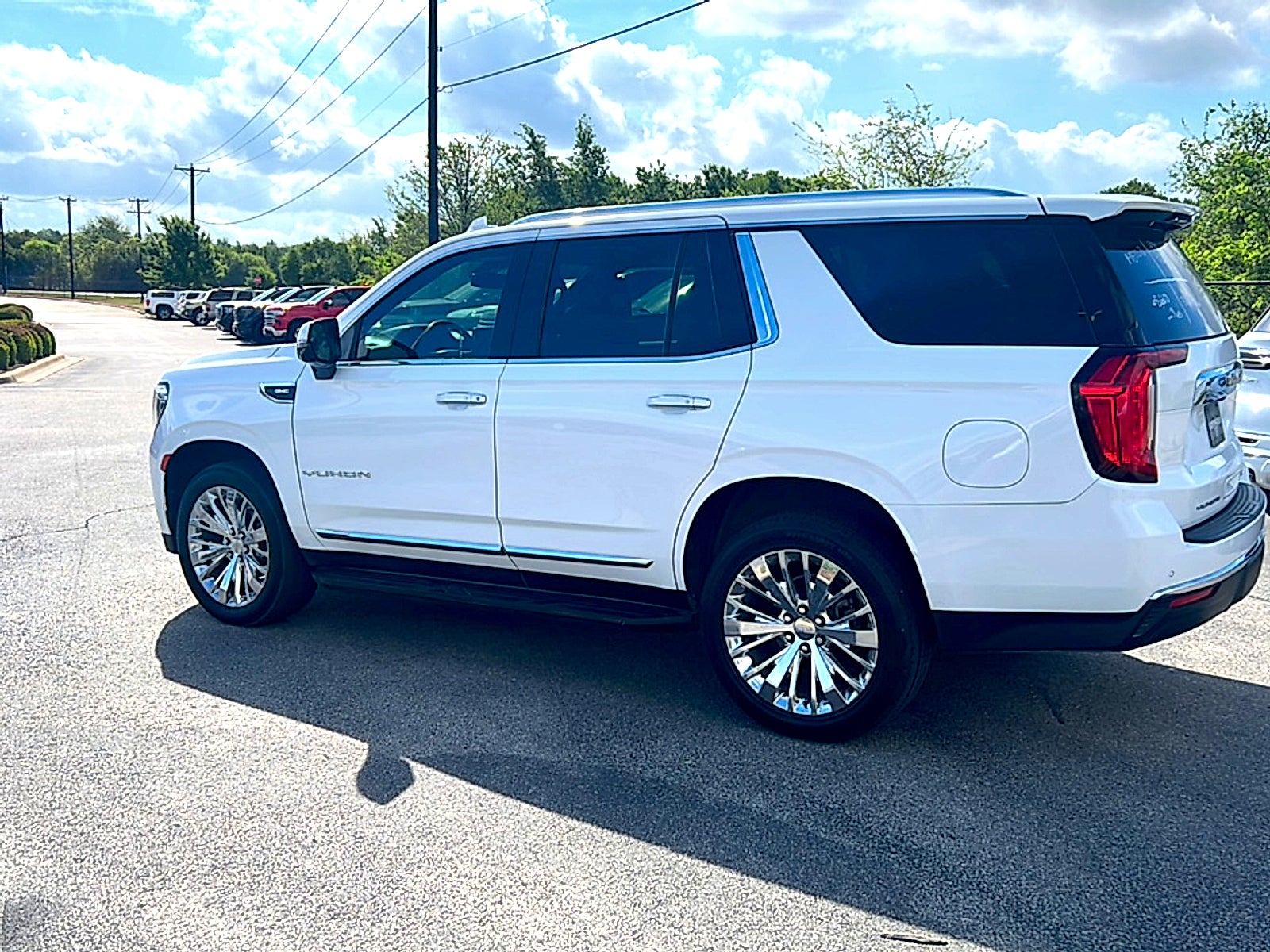2021 GMC Yukon SLT